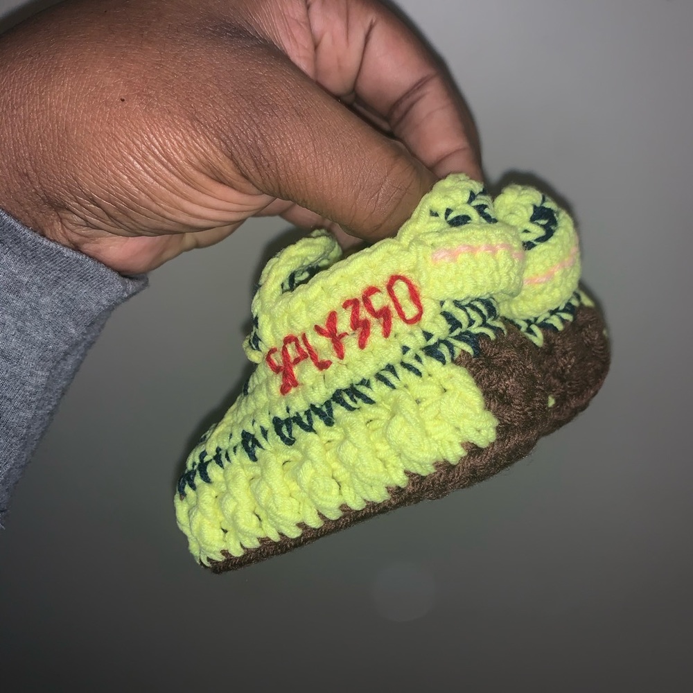 Baby Booties - Picture 3 of 3